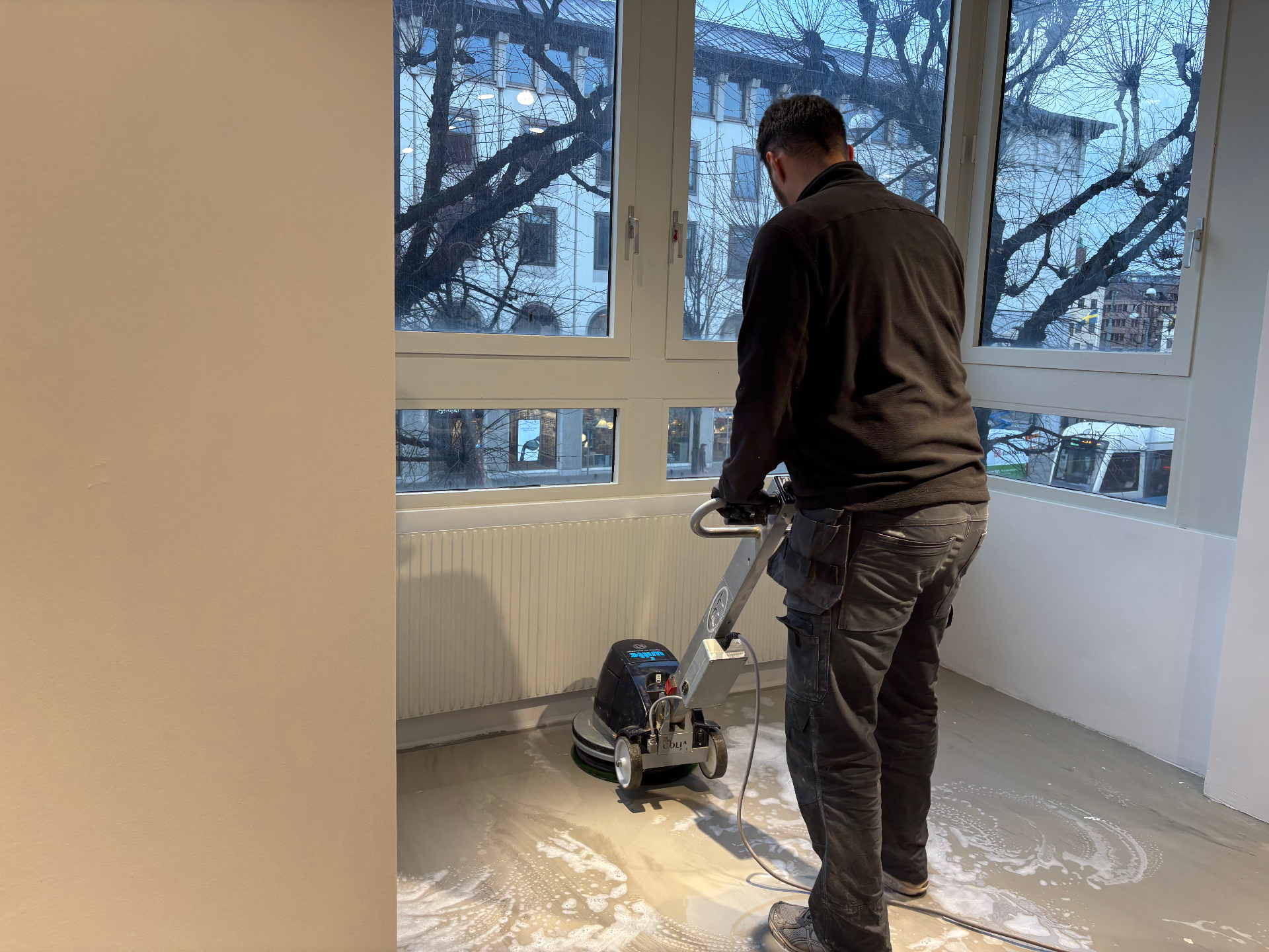 Professionell golvstädning - Lediga städjobb i Göteborg hos Sweepit